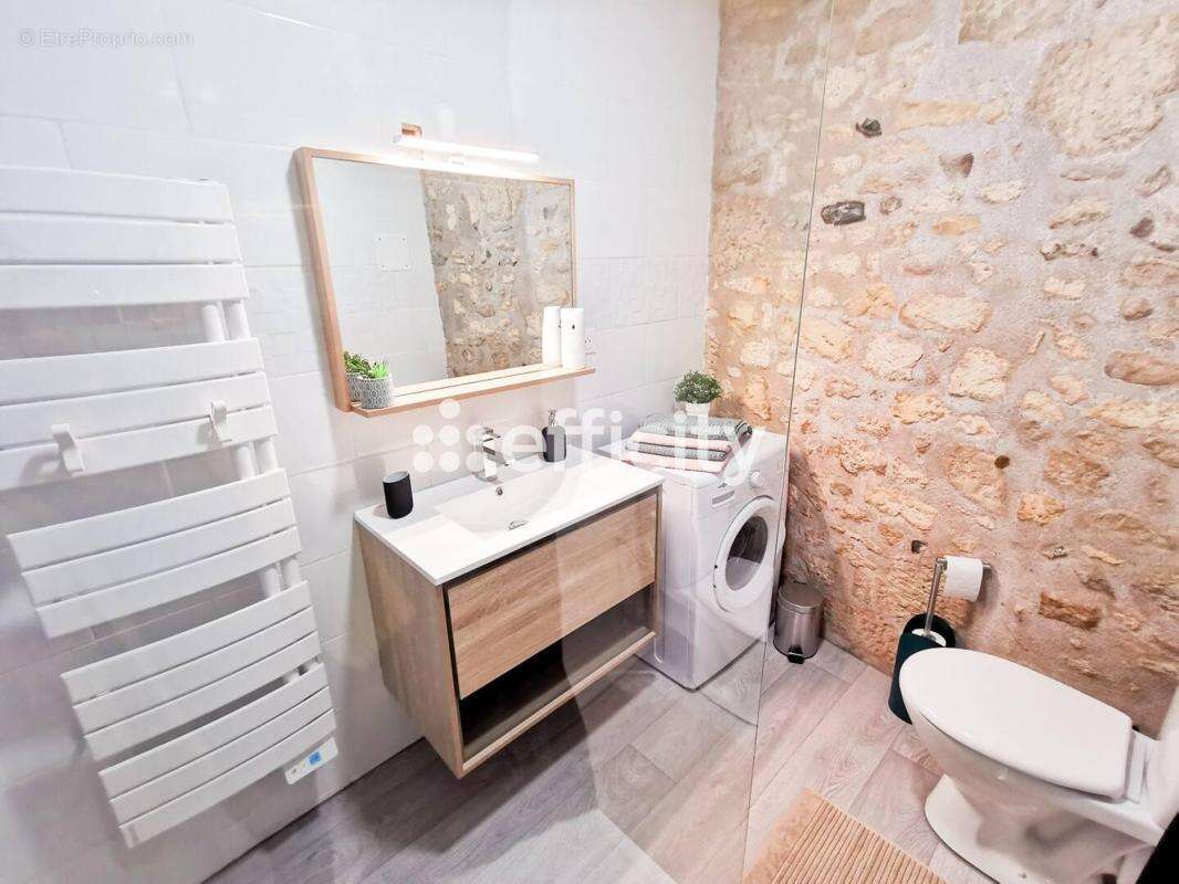 Appartement à SAINTES