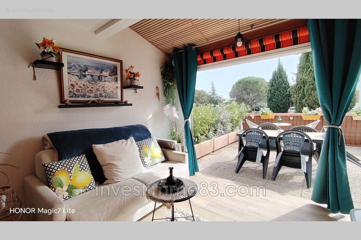 Appartement à HYERES