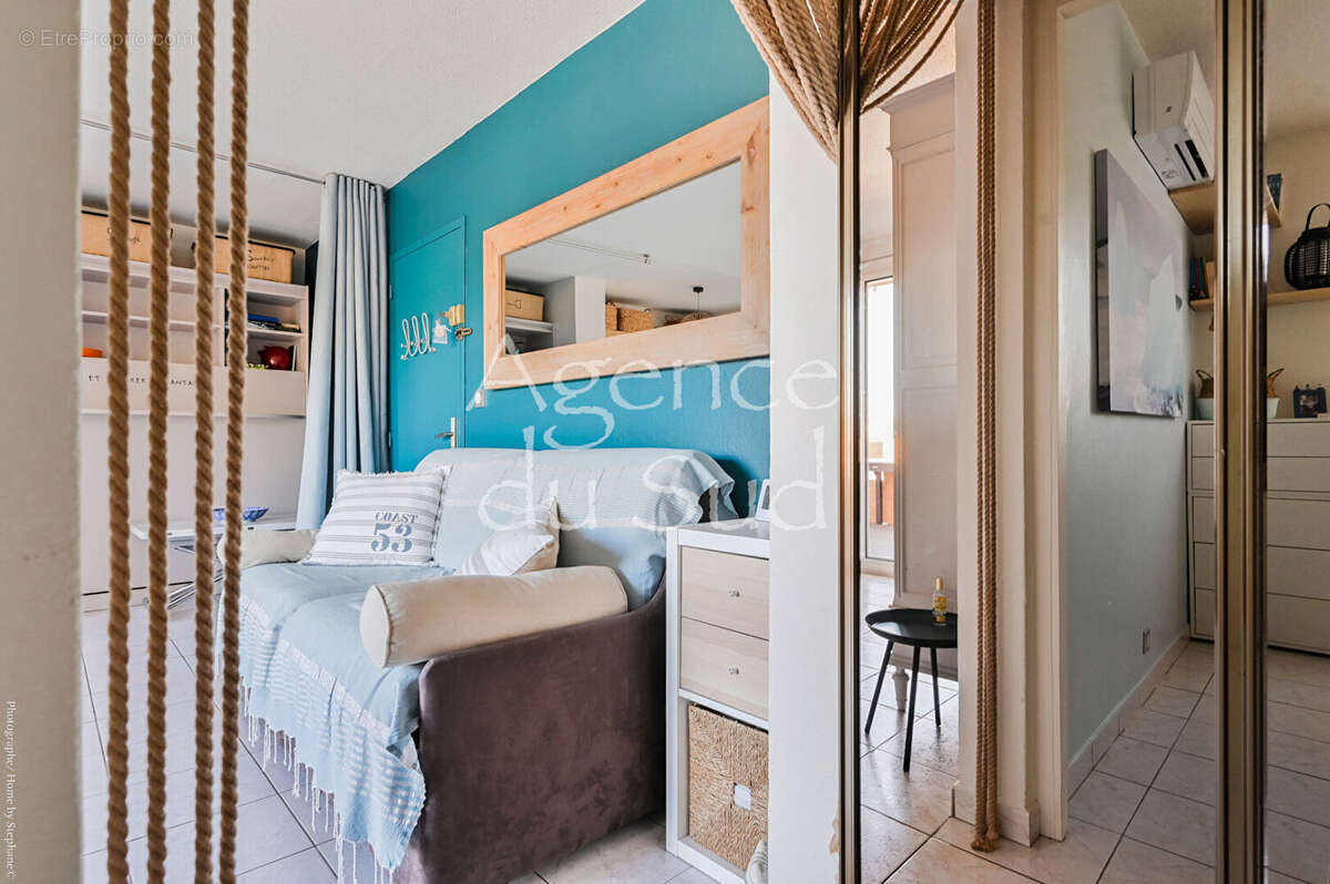 Appartement à SAINT-CYR-SUR-MER