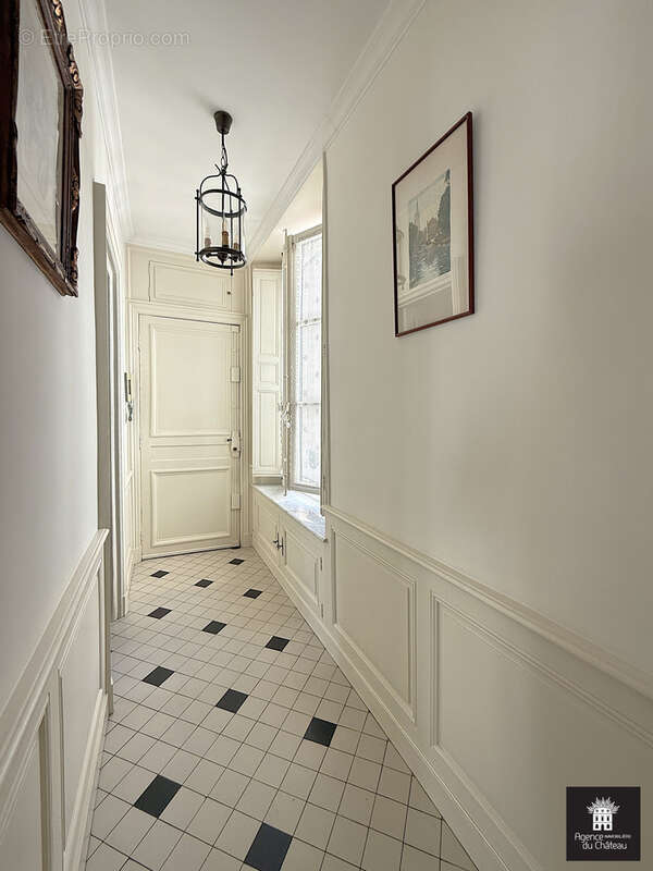 Appartement à VERSAILLES