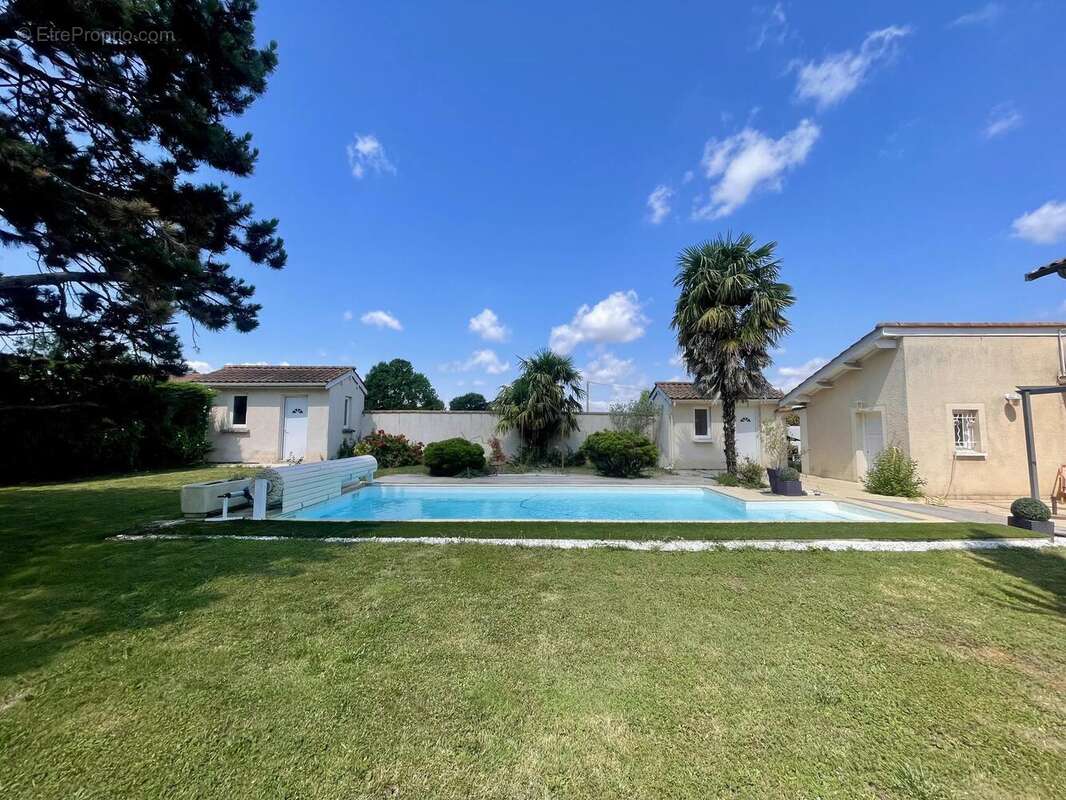 Photo 8 - Maison à TRAMOYES