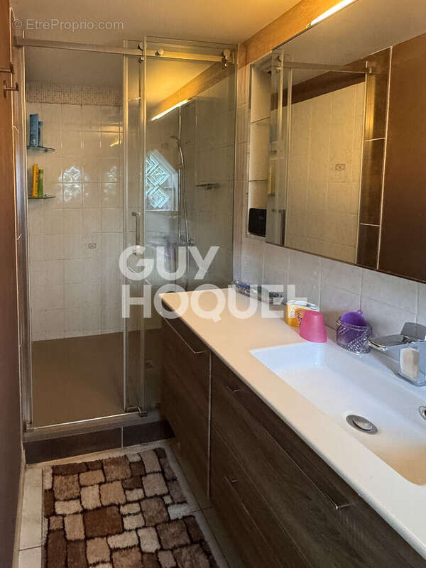 Maison à VILLETTE-DE-VIENNE