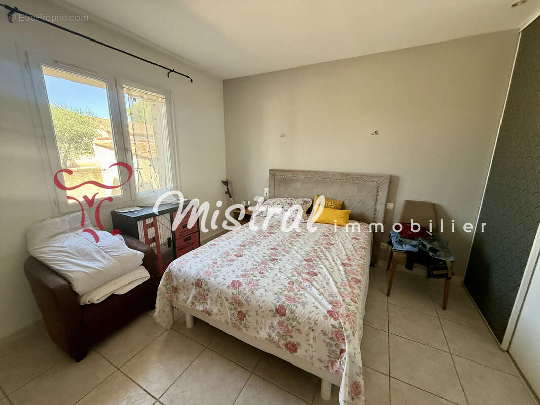 Aigues mortes villa 3 chambres suite rdc garage - photo 9