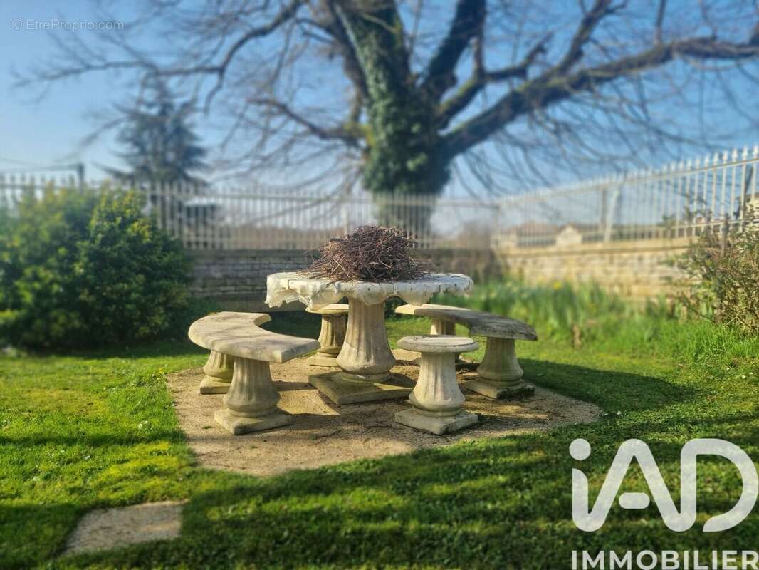 Photo 3 - Maison à MELLE