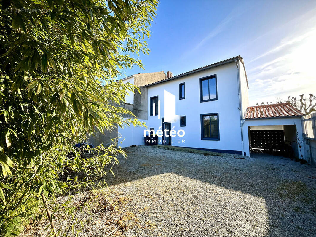 Maison à LA ROCHELLE