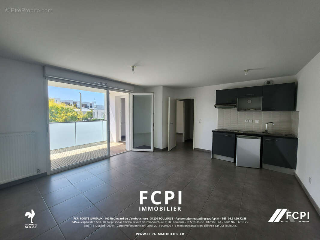Appartement deux pièces 45 m2 - BEAUZELLE - photo 2