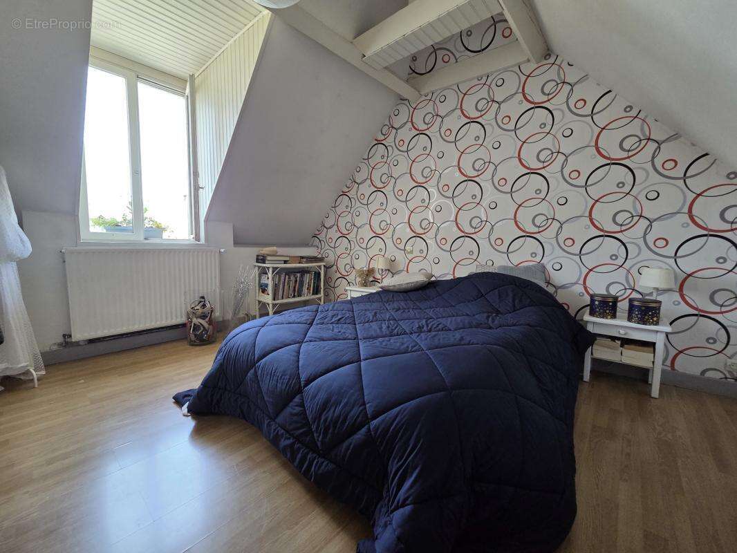 Maison briques offrant 134m² hab sur 361m² ac jardin - photo 13