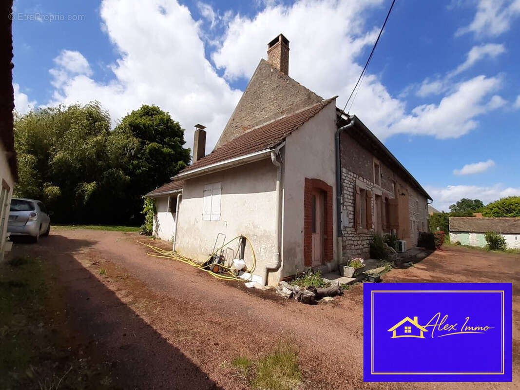 Maison 200 m² à Saint-Martin-En-Gatinois  - photo 3