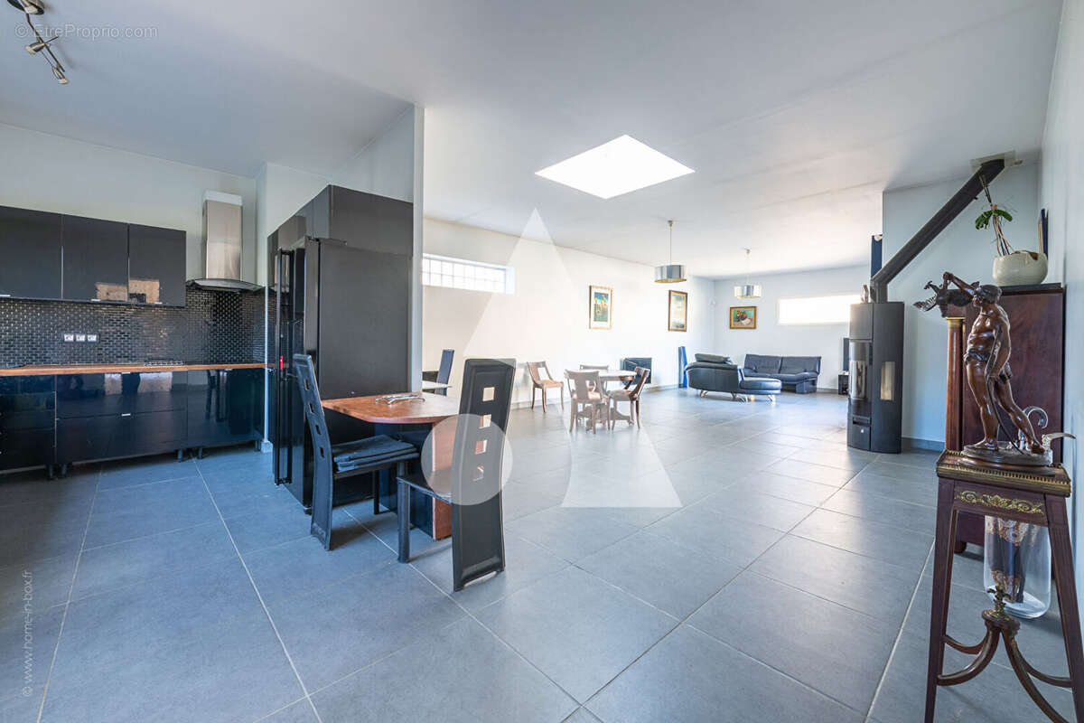 Maison à CHAMPIGNY-SUR-MARNE