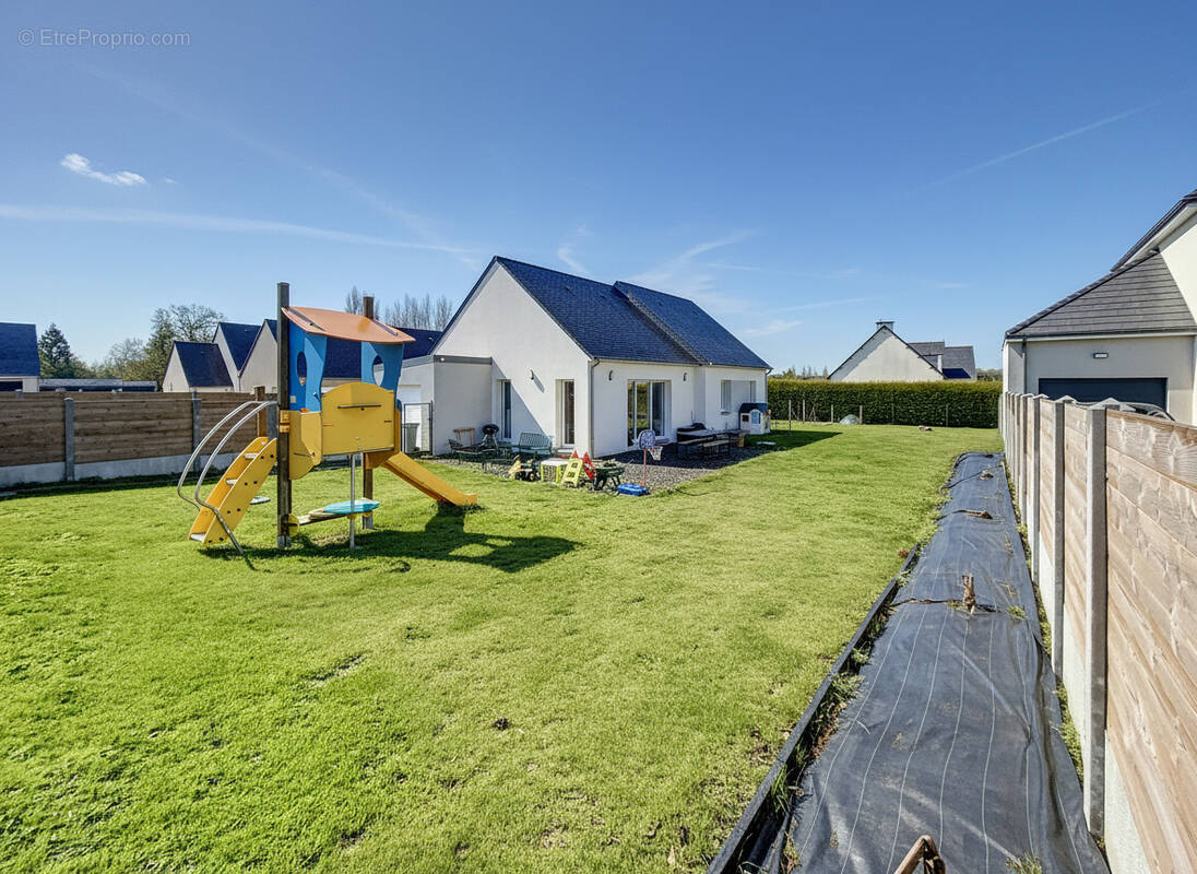 Maison à QUETTREVILLE-SUR-SIENNE