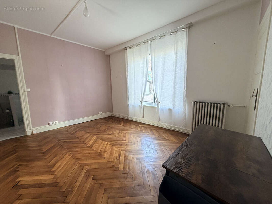 Appartement à MONTLUCON
