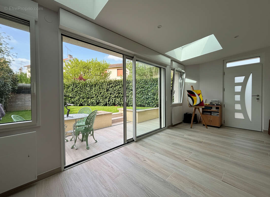 Maison à MASSY