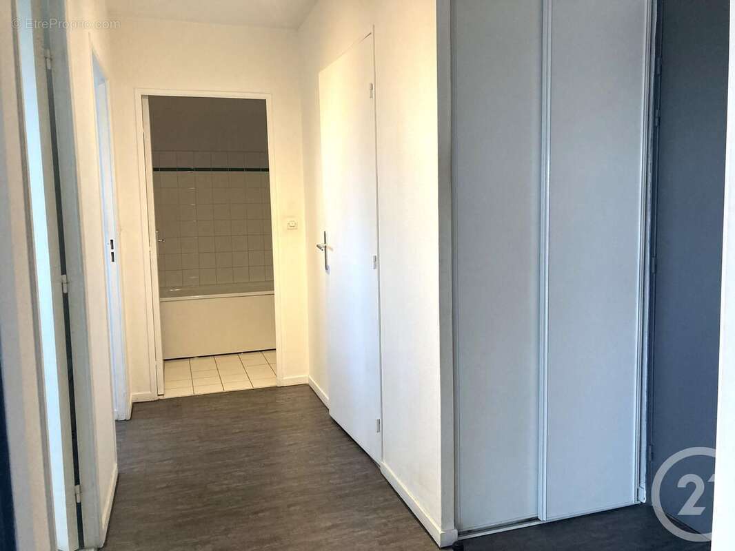 Photo 2 - Appartement à BEAUVAIS