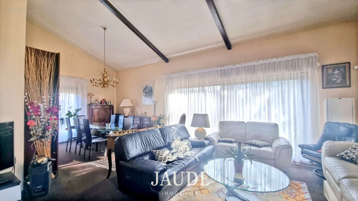 Maison à LEMPDES