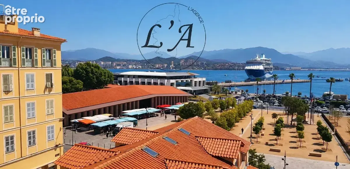Ajaccio centre – duplex dernier étage – vue mer – 93 m² - photo 2