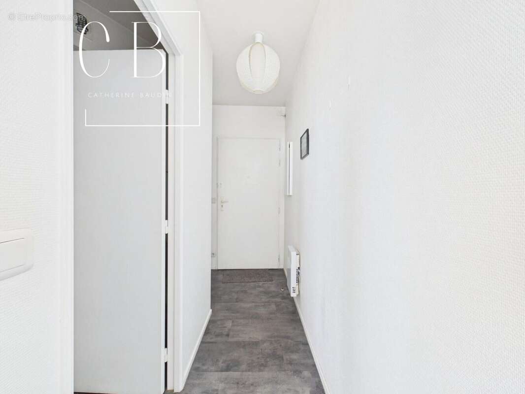 Photo 9 - Appartement à LA ROCHELLE