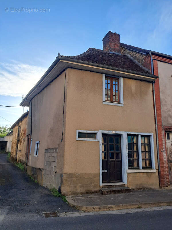 Maison à LUBERSAC