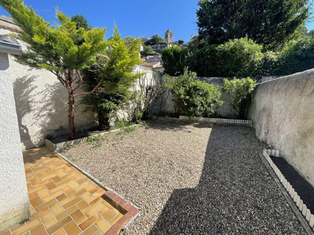 Maison à CHAUVIGNY