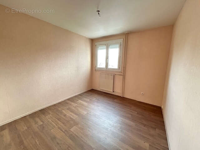 Appartement à RILLIEUX-LA-PAPE