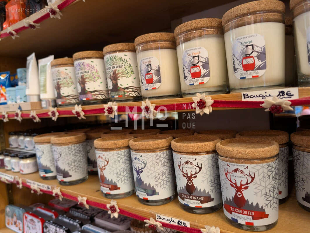 Commerce à SAINT-JEAN-DE-BELLEVILLE