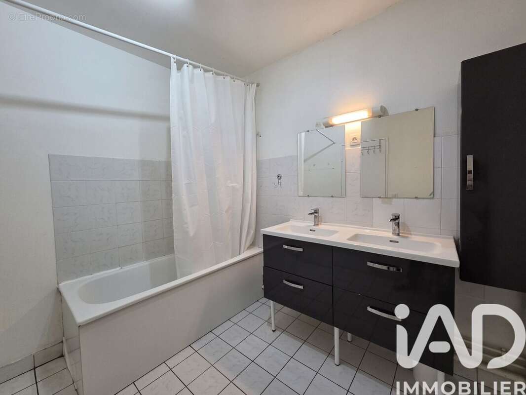 Photo 7 - Appartement à CHARTRES