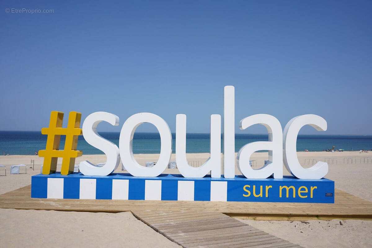 Commerce à SOULAC-SUR-MER