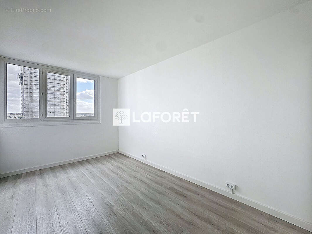 Appartement à BONNEUIL-SUR-MARNE