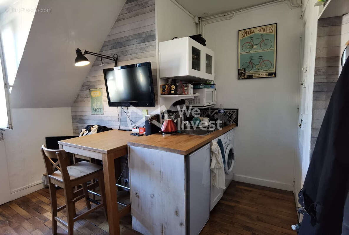Appartement à PARIS-17E