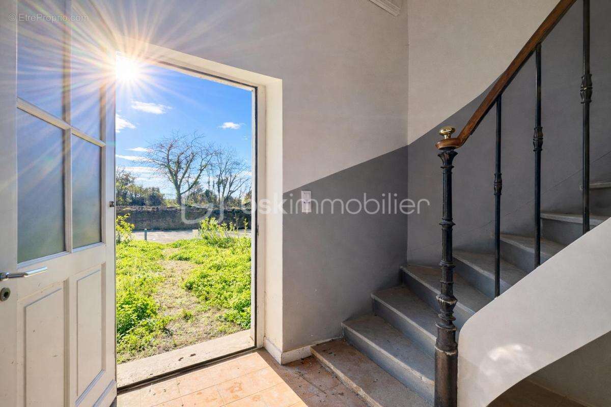 Appartement à CRECHES-SUR-SAONE