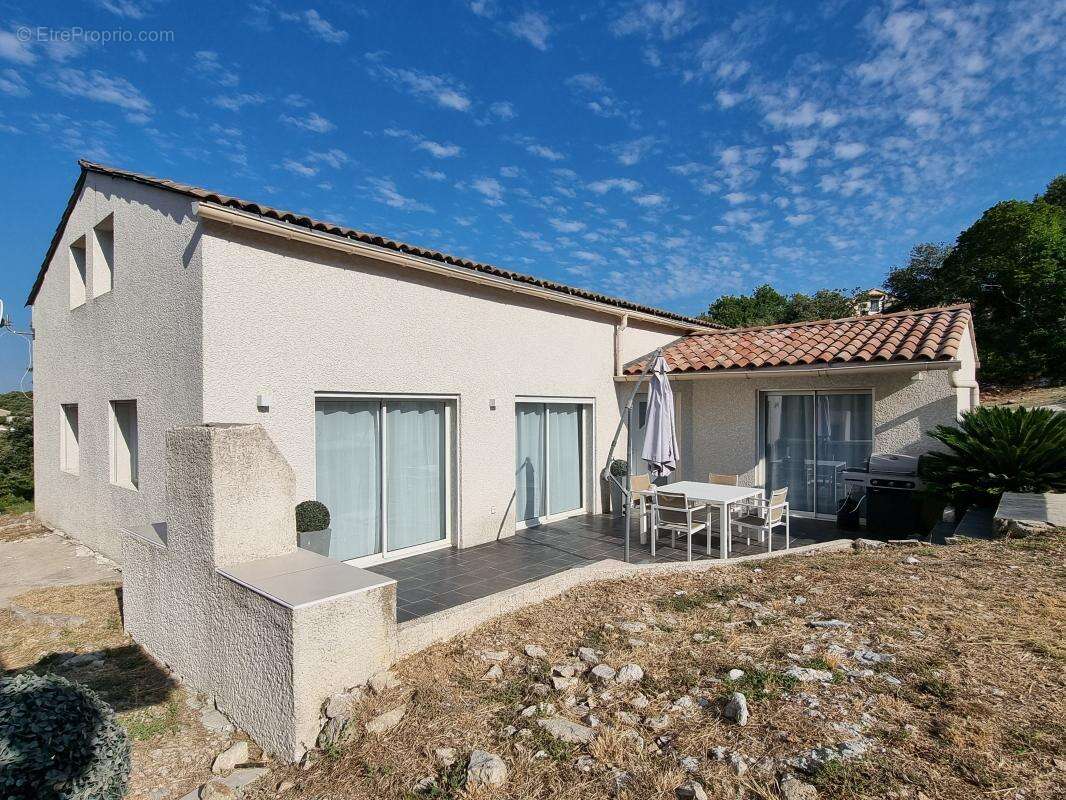 Maison à MONTEILS