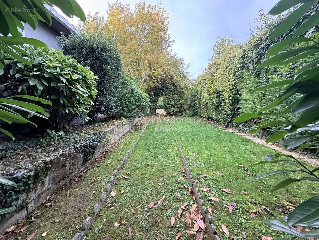 Maison à VILLERS-SOUS-SAINT-LEU