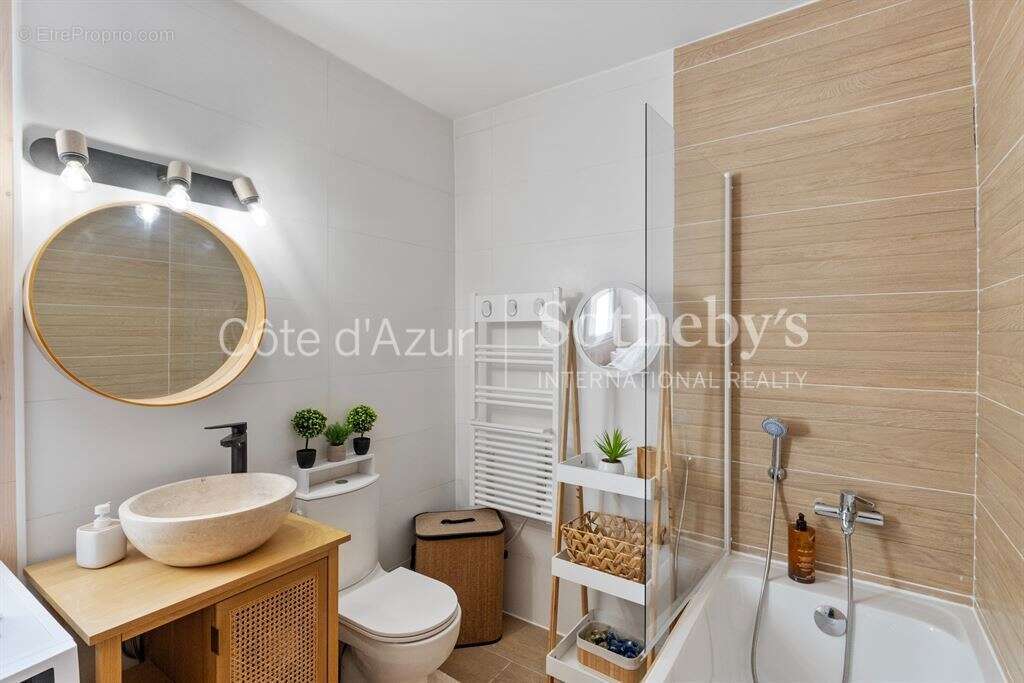 Maison à LES ADRETS-DE-L&#039;ESTEREL