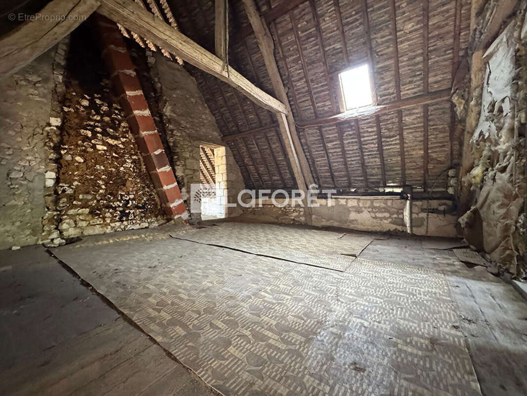 Maison Airion 4 pièce(s) 100 m2 - photo 8