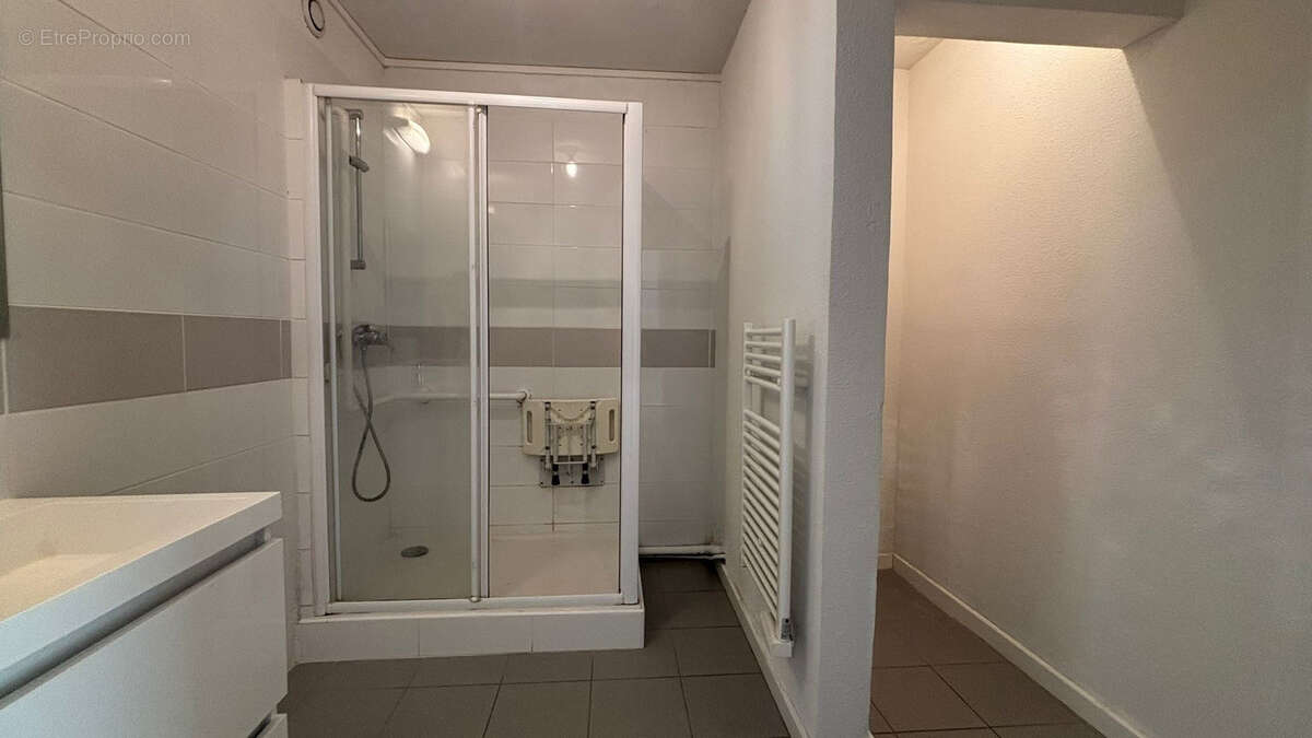 Appartement à PORT-DE-BOUC