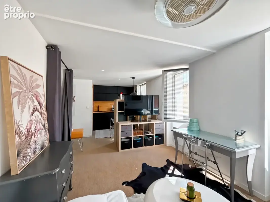 Bandol centre   T1 bis 34 m2 climatisé, esprit suite d’hôtel + grenier - photo 8