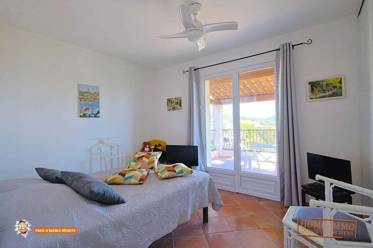 Maison à SAINT-JEANNET