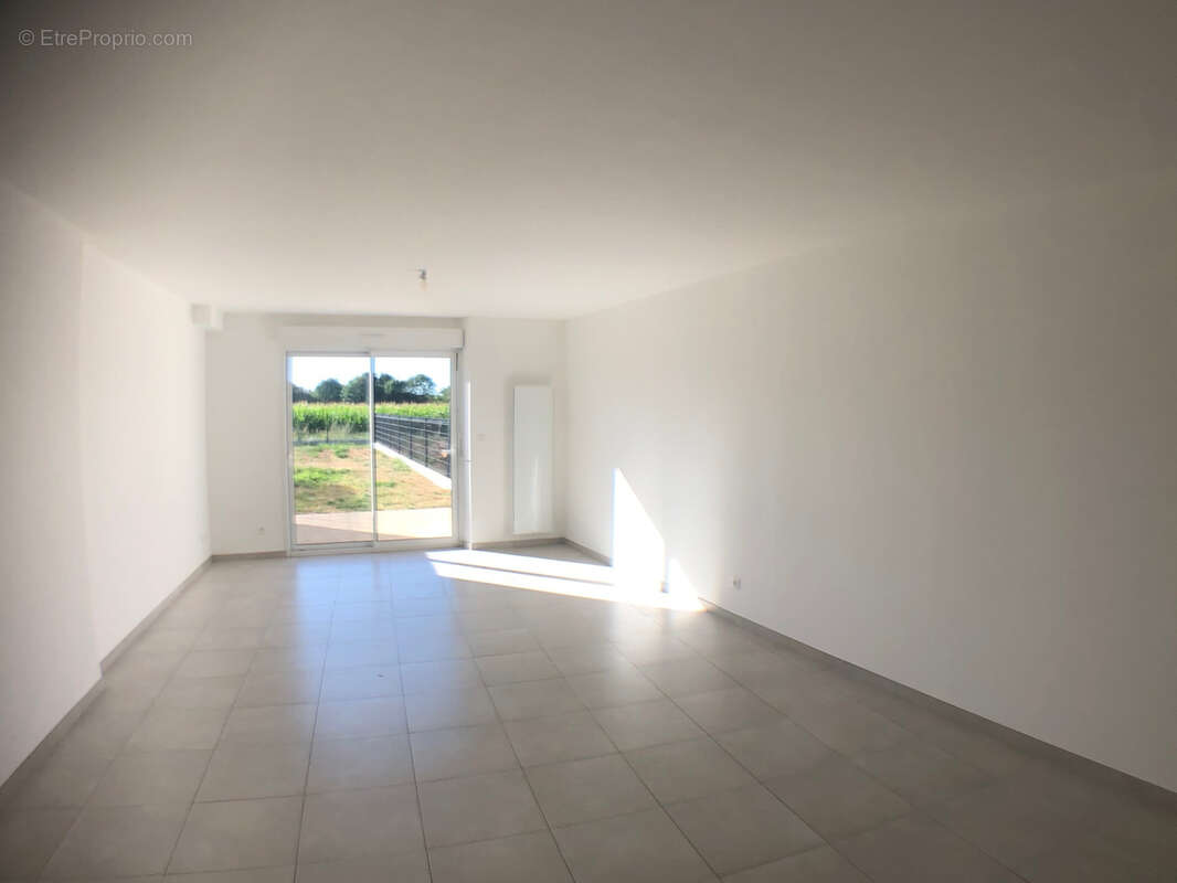 Appartement à CHECY