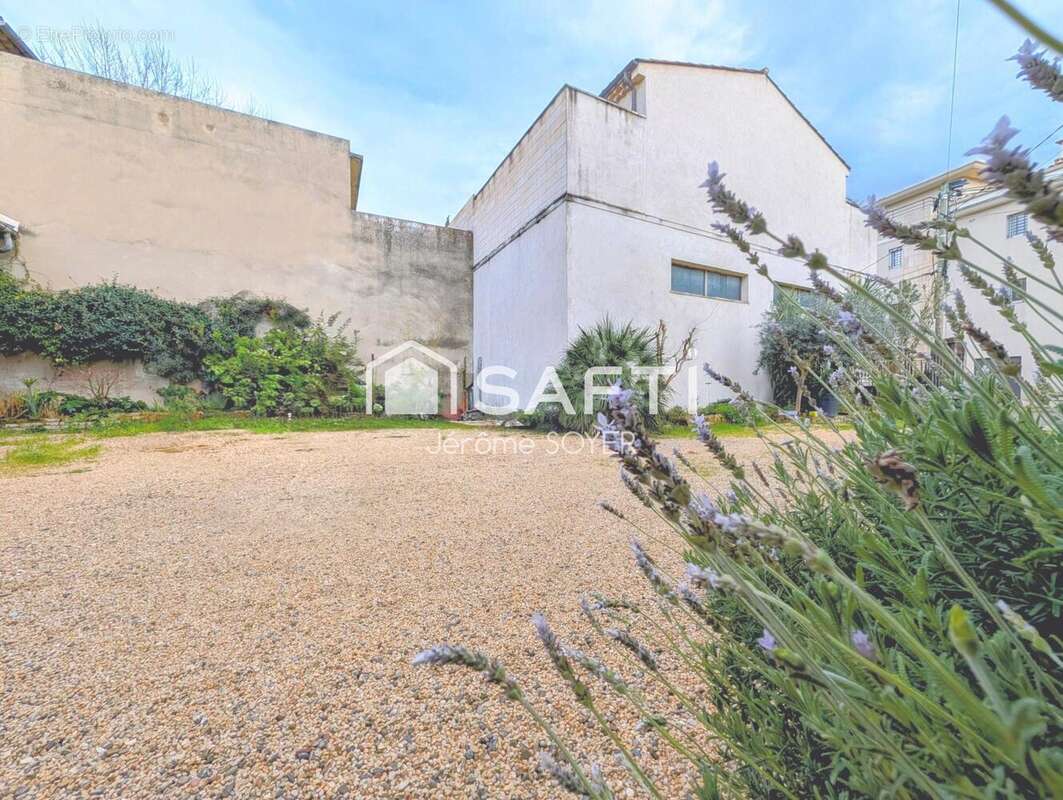Photo 2 - Maison à CHATEAURENARD