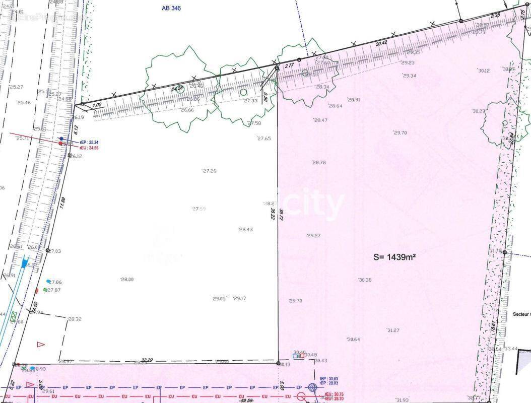 Terrain à LE CHAMP-SAINT-PERE