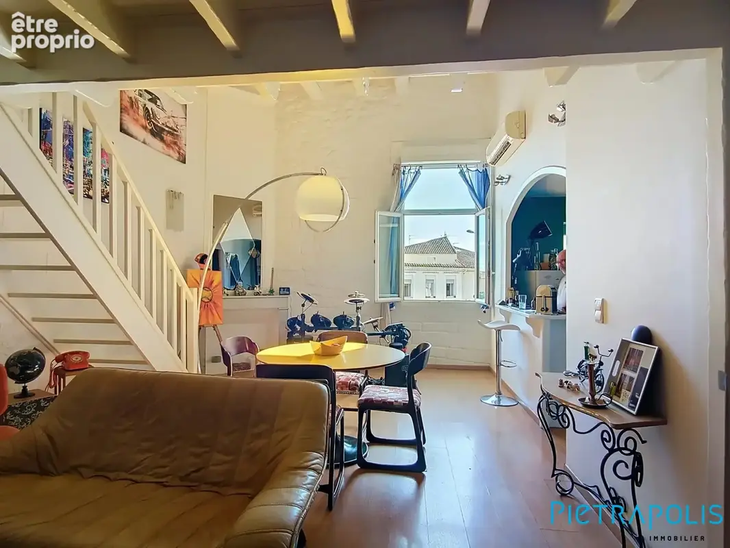 Appartement à MEZE