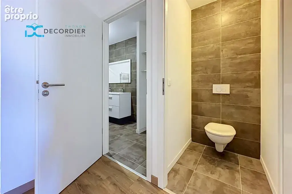 Superbe T5 Duplex récent avec terrasse, double garage et excellent DPE A/A ! - photo 20