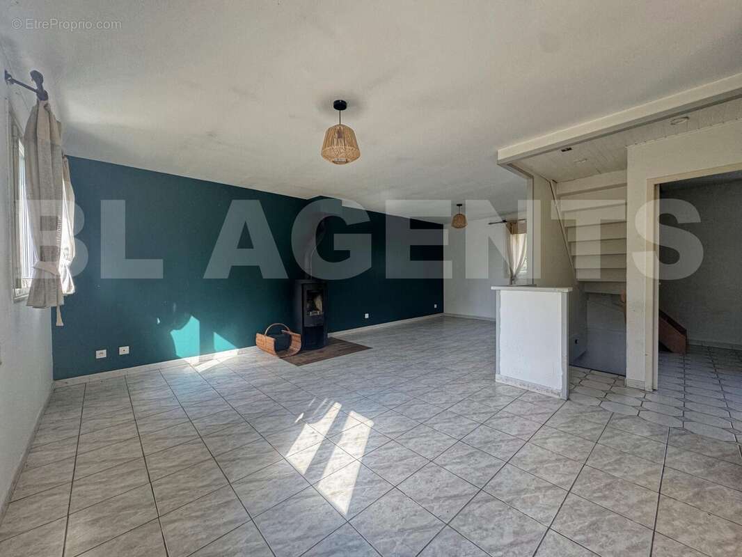 image00032_DxO - Maison à CRECY-LA-CHAPELLE