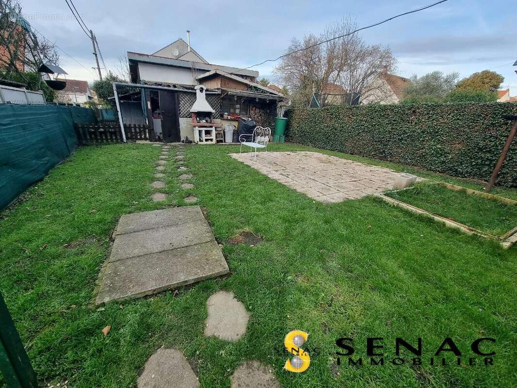 Maison à SAINT-LEU-LA-FORET