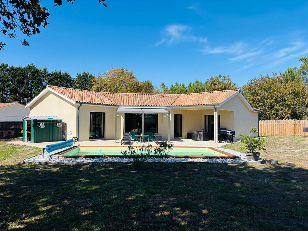 Maison à SAINT-YAGUEN