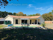 Maison à SAINT-YAGUEN