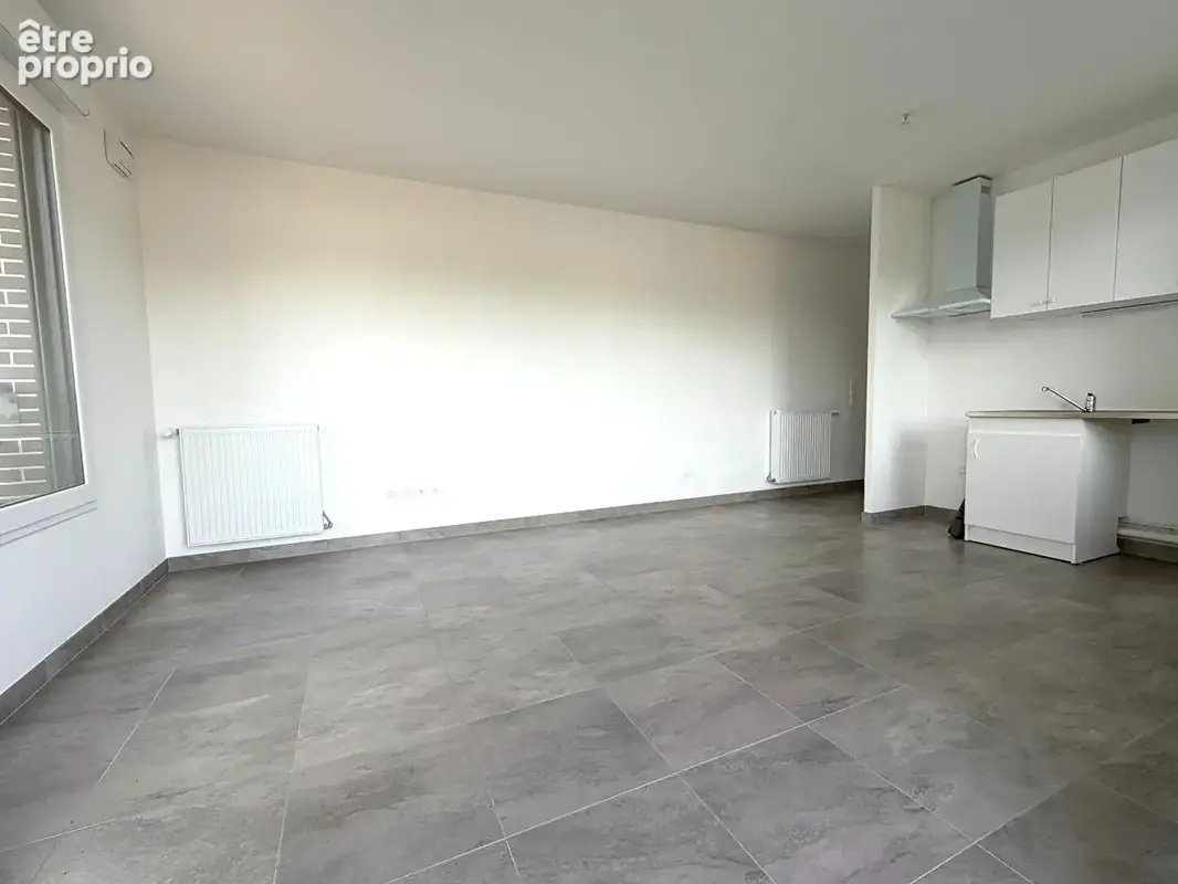 Appartement à Mennecy et 2 places de parking - photo 3