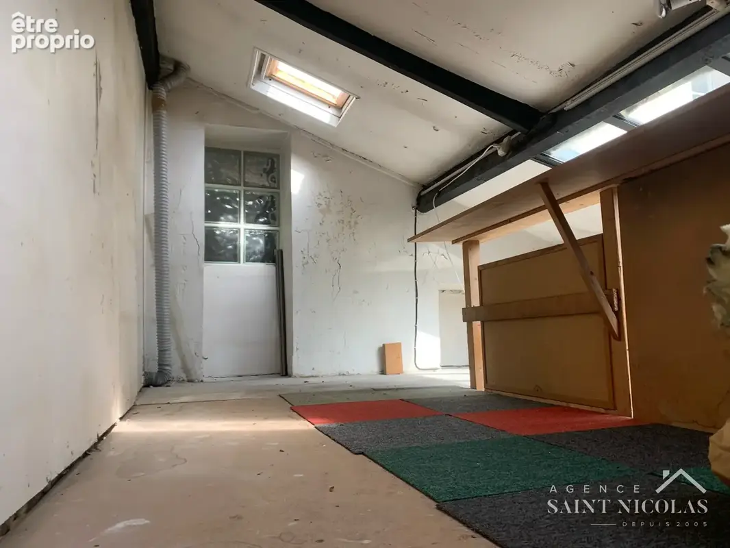 MEULAN HYPER CENTRE ,  LOFT à destination professionnelle, 96 m2 avec 4 m de HSP; - photo 7