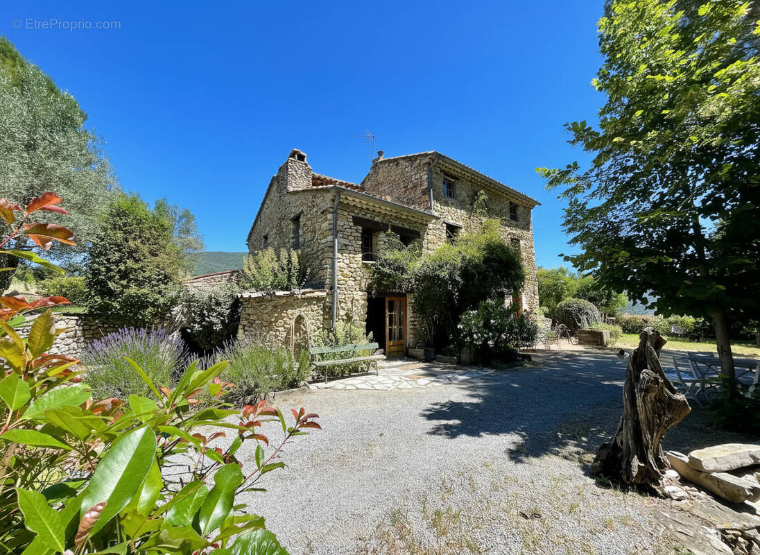 Maison à NYONS