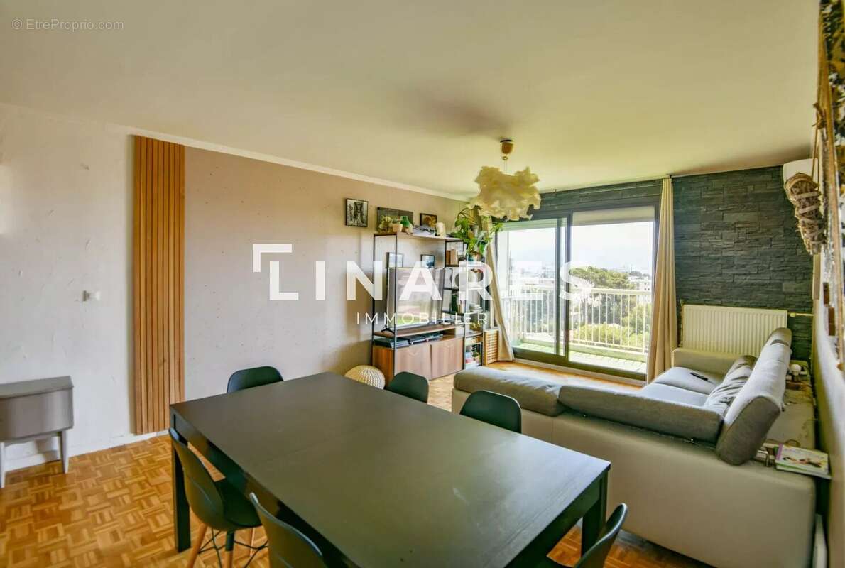 Appartement à MARSEILLE-10E