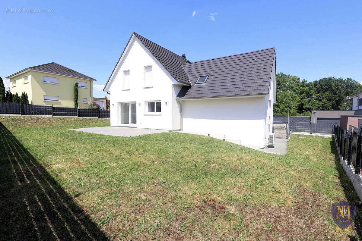 Maison à HAGENTHAL-LE-HAUT
